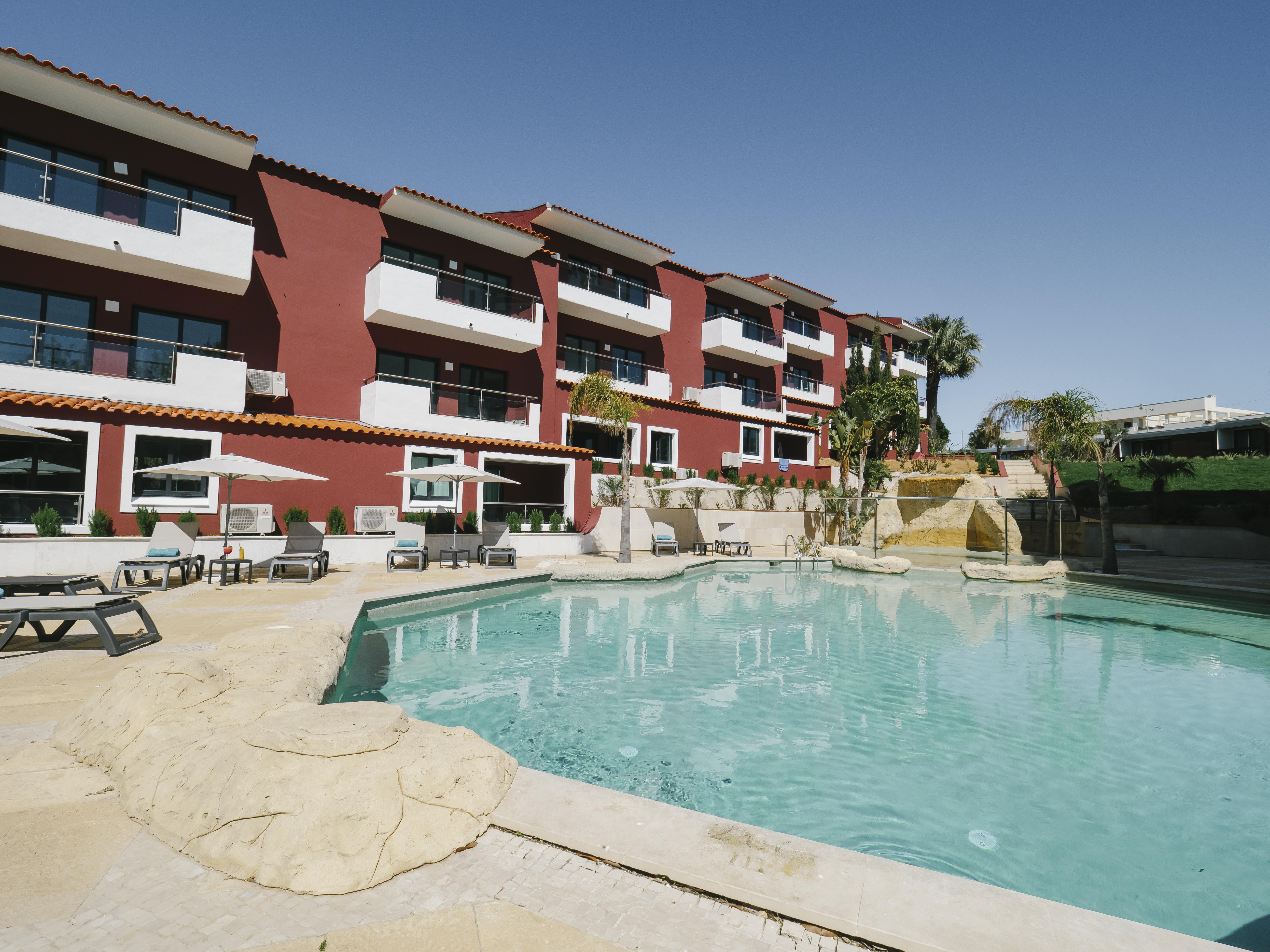 Topazio Vibe Beach Hotel & Apartments - Adults Friendly Albufeira Extérieur photo